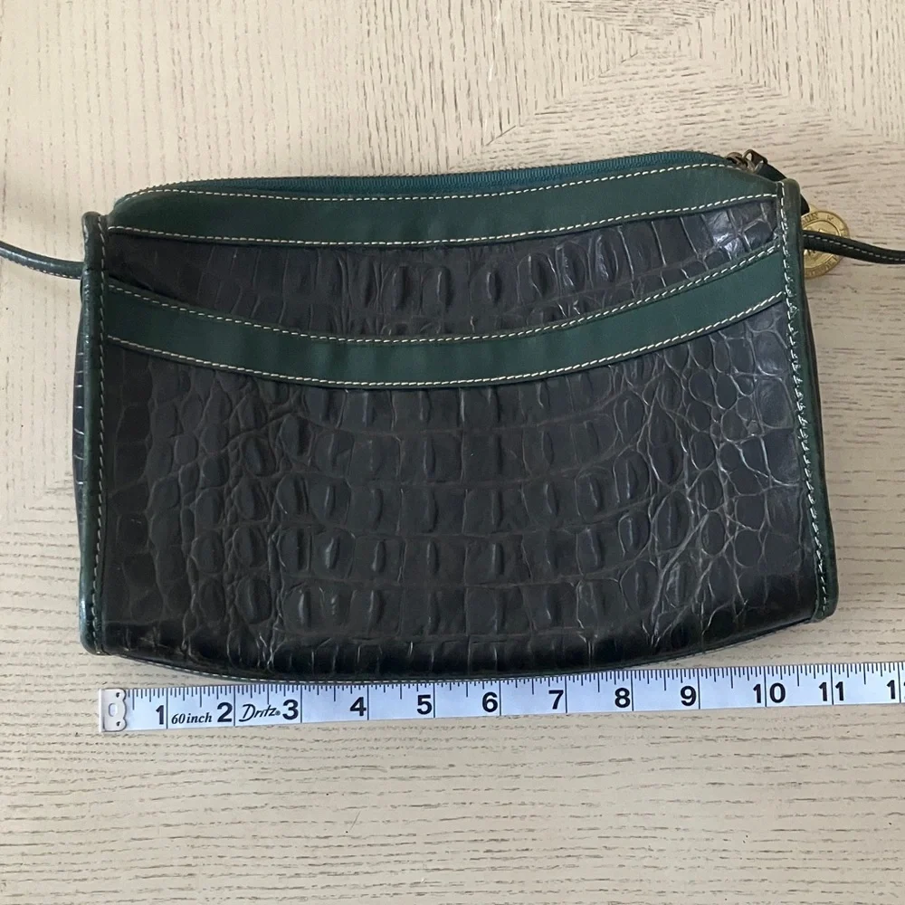 Brahmin Green Croc-Embossed Leather Crossbody Bag with Thin Shoulder Strap